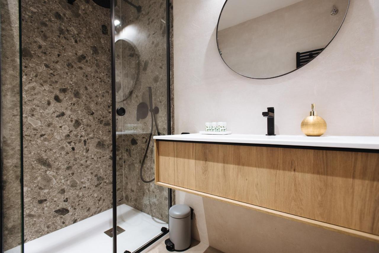 R26 Suites Sevilla Phòng bức ảnh