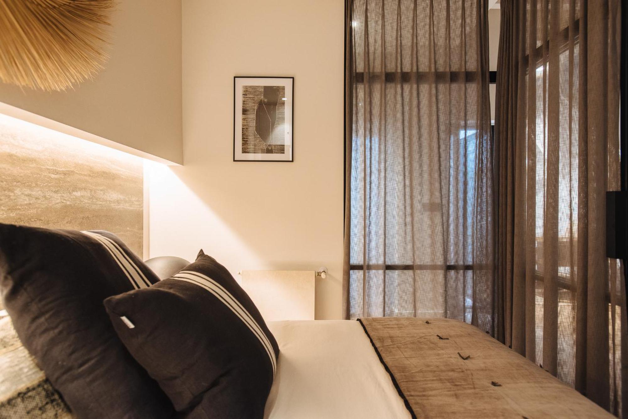 R26 Suites Sevilla Phòng bức ảnh